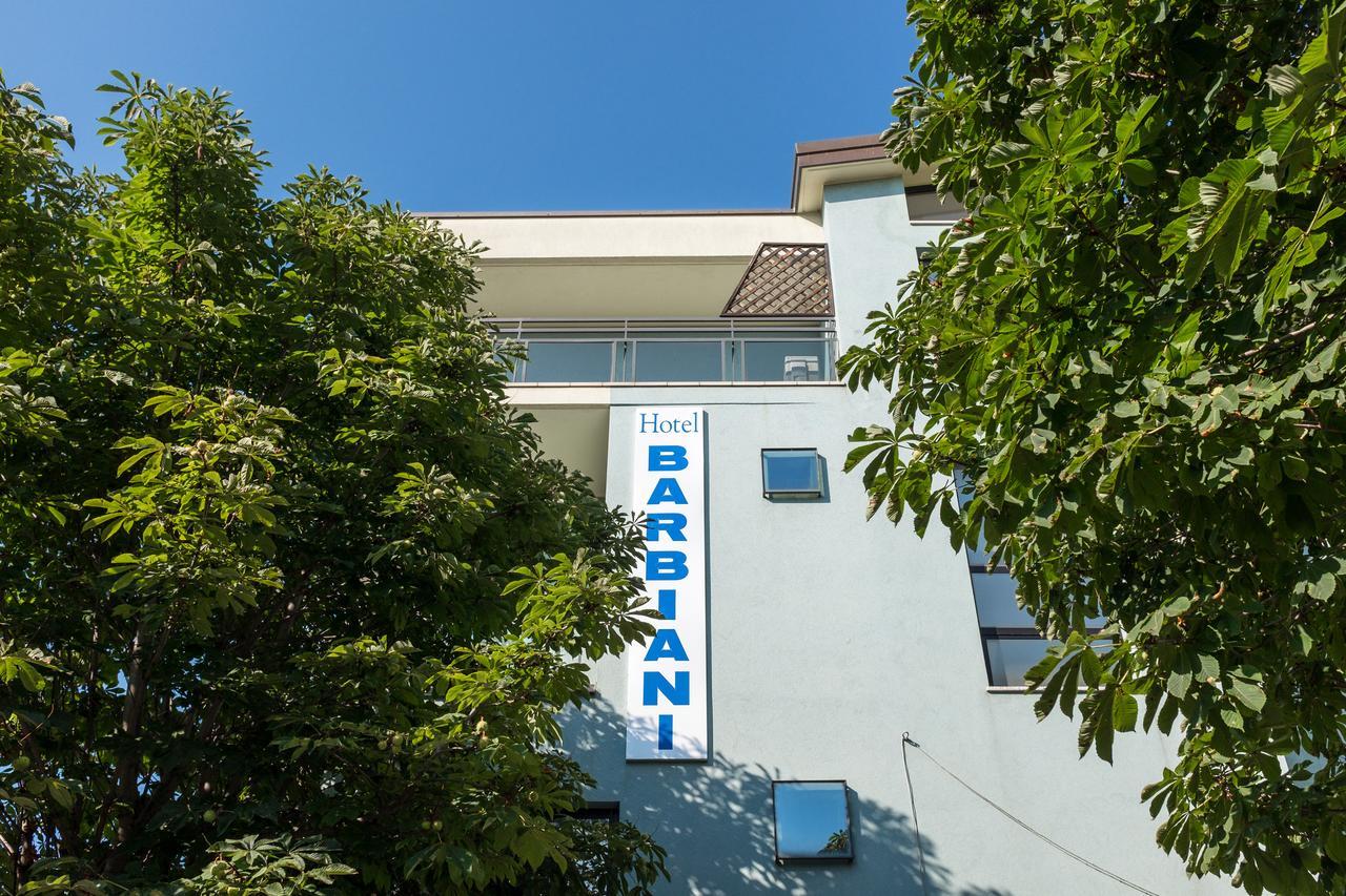 Hotel Barbiani Rimini Exteriér fotografie